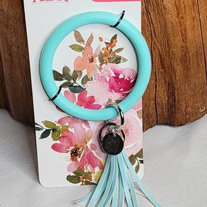 Celebrate Mom 100% Silicon Keychain Teal Family is the Key to Everything